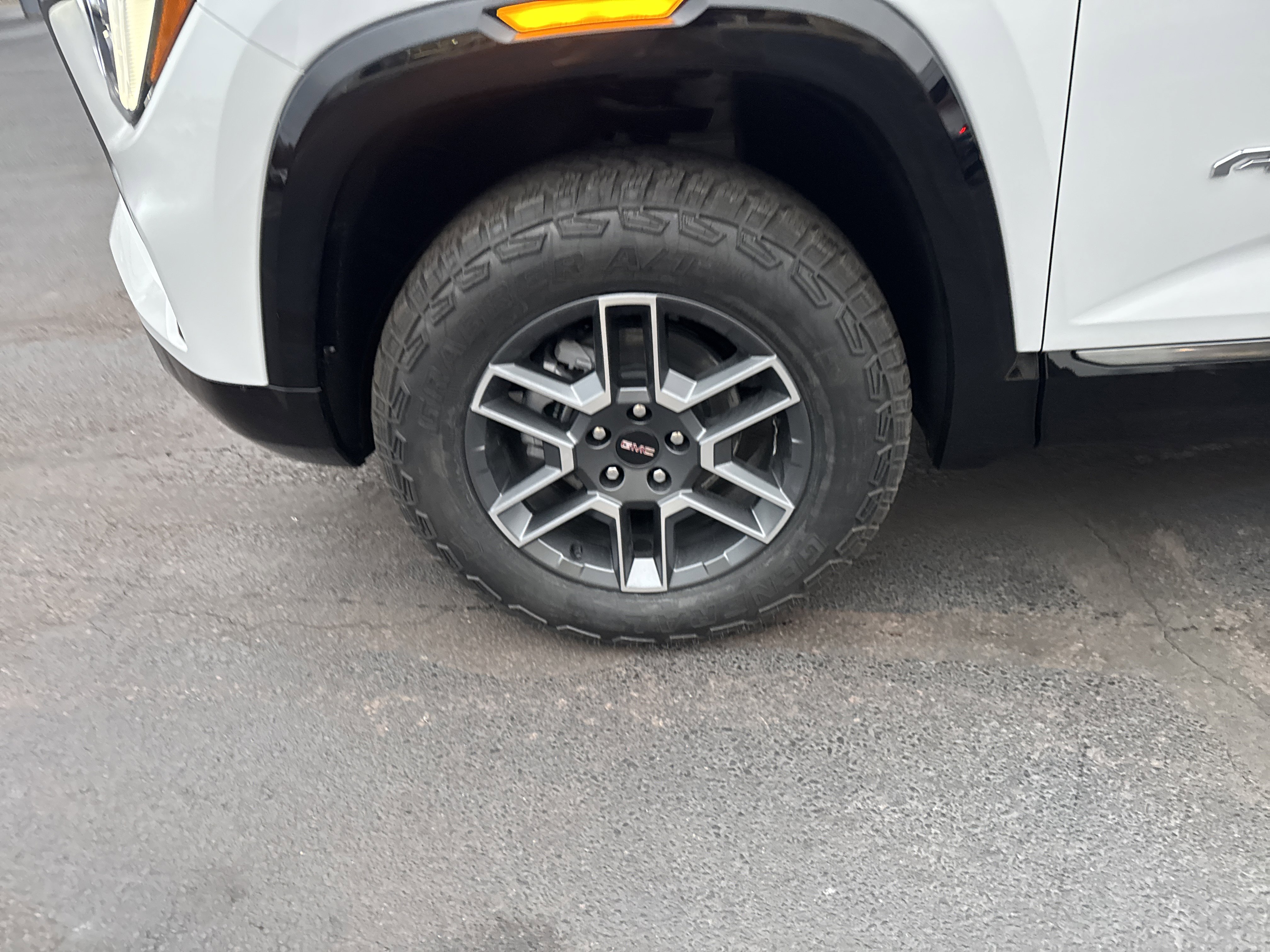 New 2026 GMC Terrain AT4 w/ LPO, Floor Liner Package image 11
