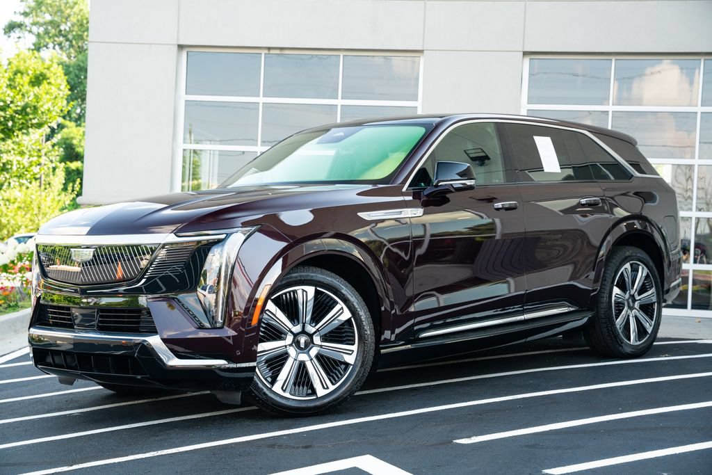 Used 2025 Cadillac Escalade IQ Luxury 2 w/ LPO, Premium Carpet Package AWD/4WD image 2