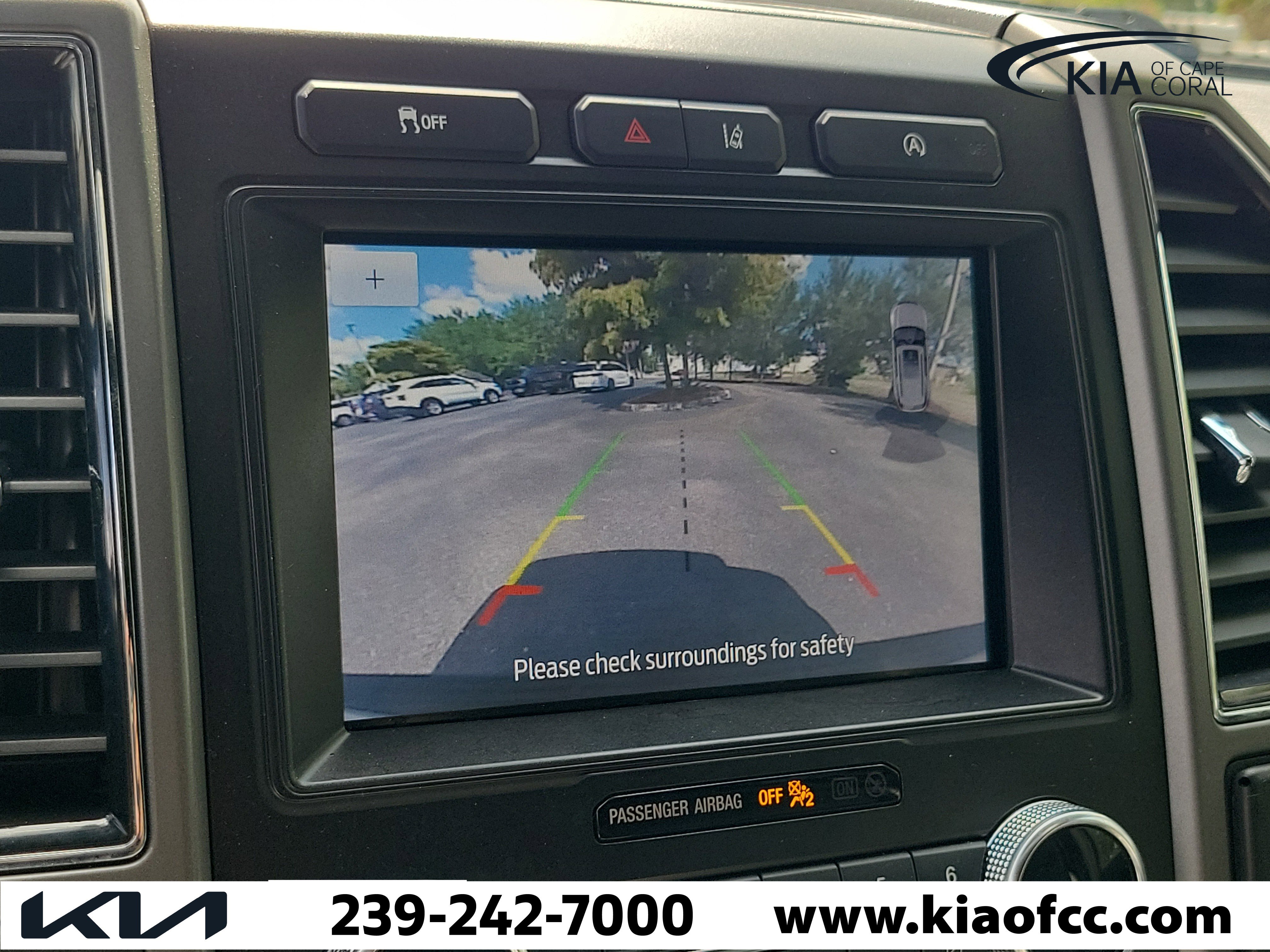 Used 2020 Ford Expedition Max XLT w/ Equipment Group 202A RWD image 29