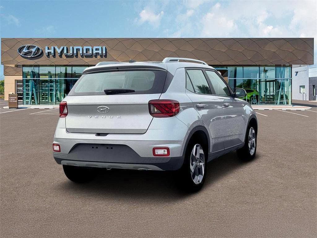 Certified 2026 Hyundai Venue SEL FWD image 7