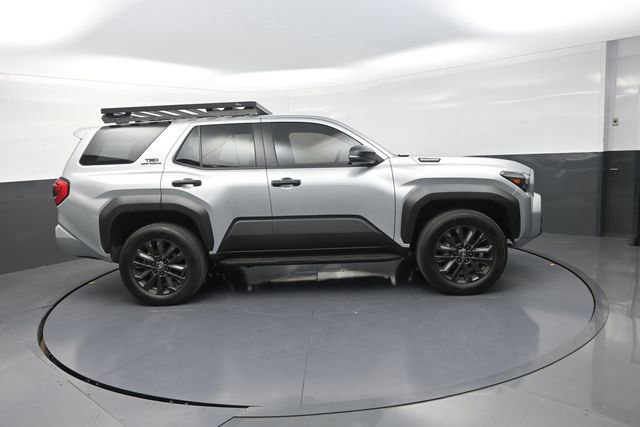 Used 2025 Toyota 4Runner TRD Off-Road AWD/4WD image 15