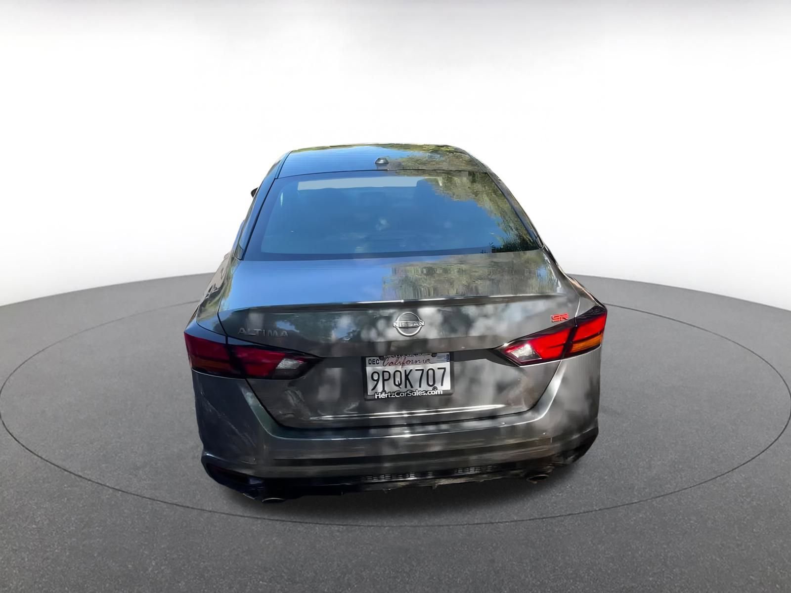 Used 2025 Nissan Altima 2.5 SR image 11