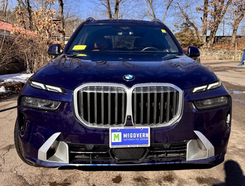 Used 2023 BMW X7 xDrive40i image 5