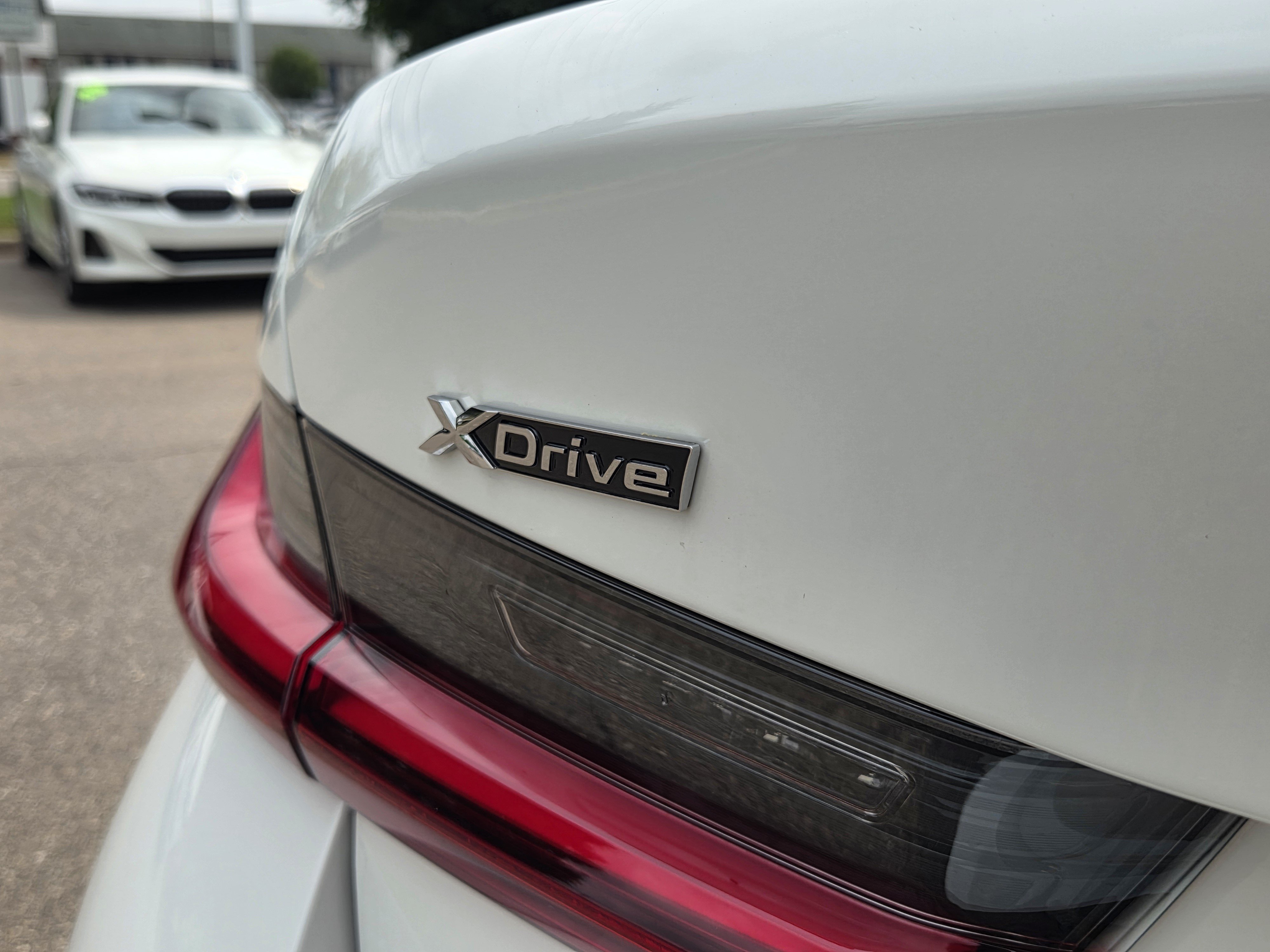 New 2026 BMW 330i xDrive Sedan w/ Premium Package AWD/4WD image 37
