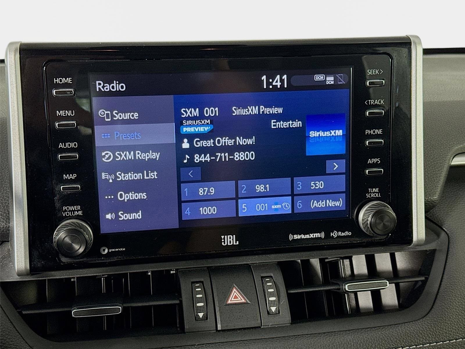 Used 2019 Toyota RAV4 XLE Premium FWD image 16