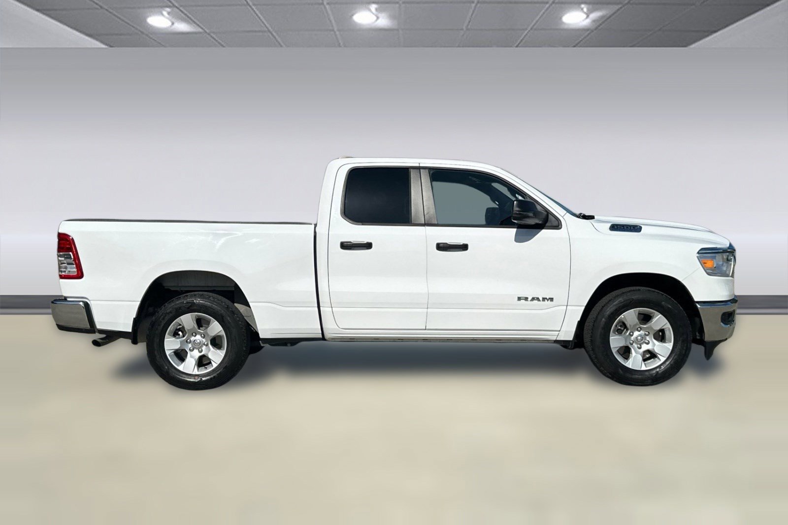 Used 2023 RAM 1500 Big Horn RWD image 7