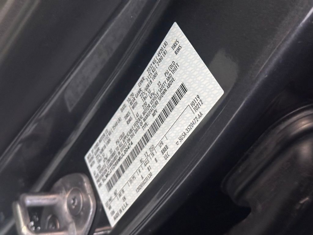 Used 2021 Lincoln Corsair AWD w/ Equipment Group 101A image 21