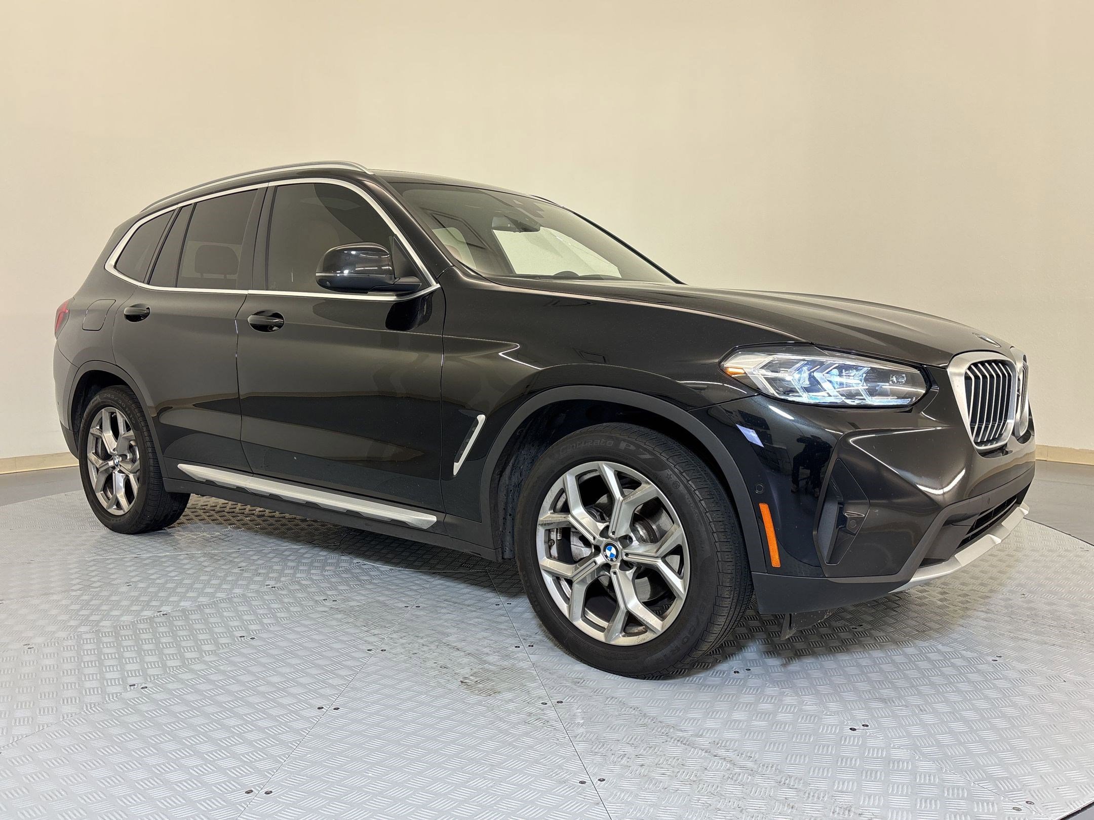 Certified 2024 BMW X3 sDrive30i w/ Premium Package image 7