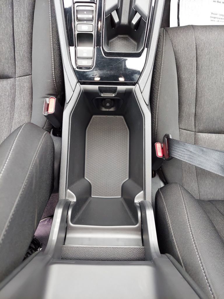 Used 2024 Honda Accord Sport image 30