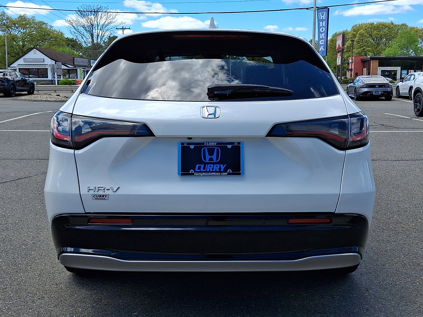 Used 2024 Honda HR-V EX-L image 5