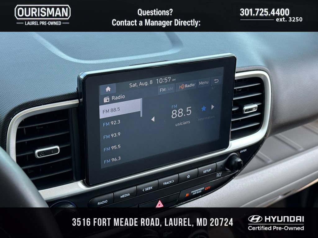 Certified 2024 Hyundai Venue SEL FWD image 10