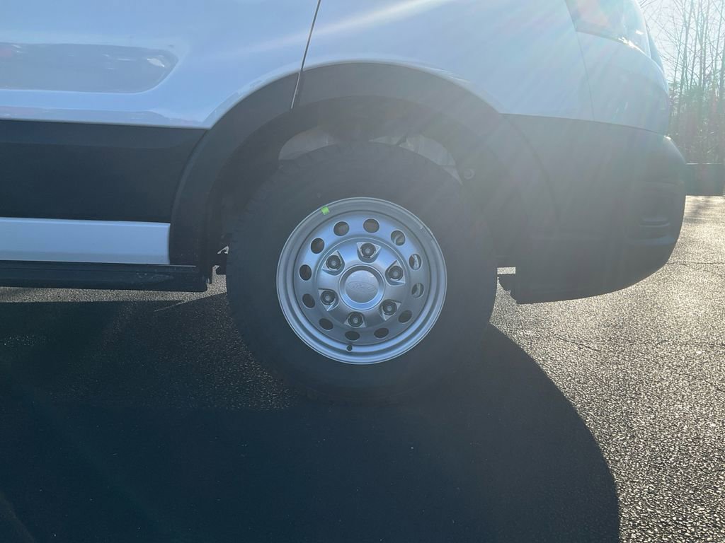 New 2026 Ford Transit 250 Low Roof AWD image 10