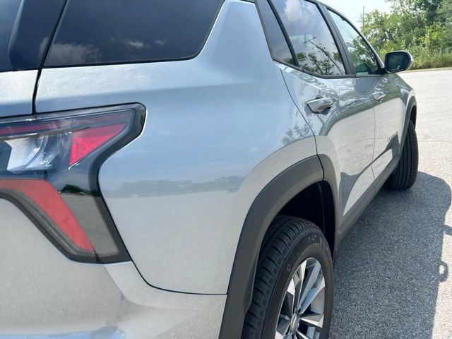 New 2026 Chevrolet Equinox LT w/ Convenience Package II image 9