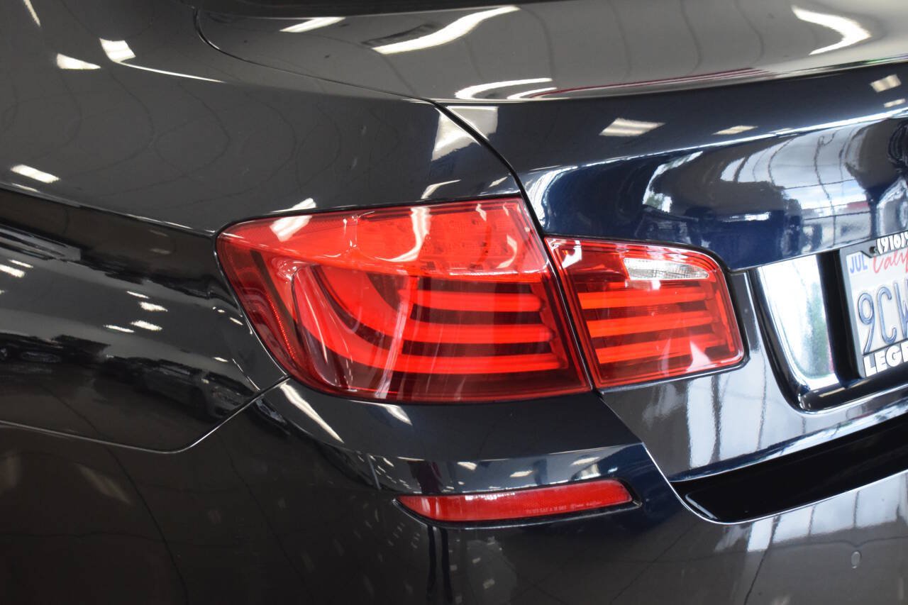 Used 2013 BMW 528i Sedan RWD image 30