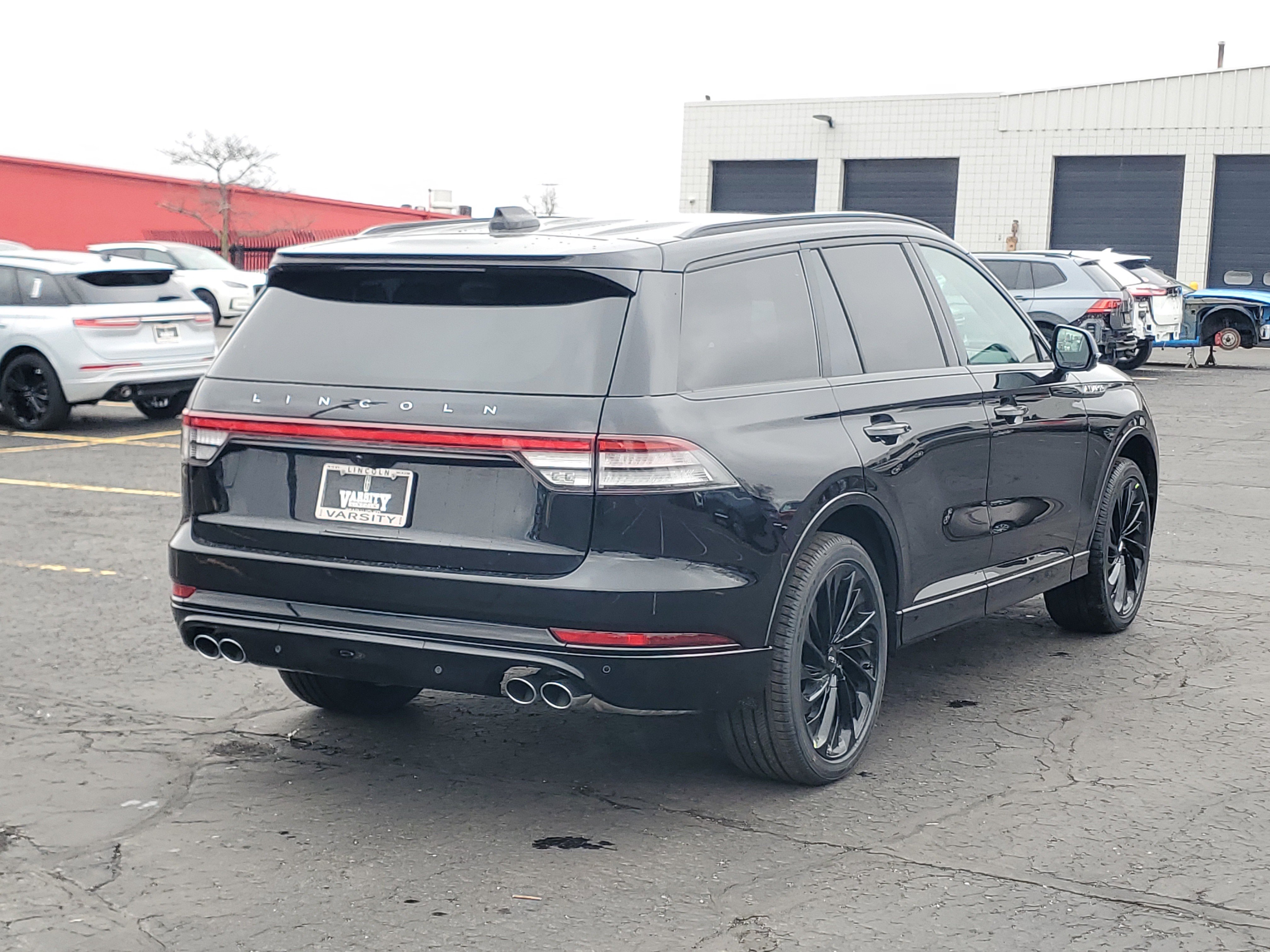 New 2026 Lincoln Aviator Reserve image 4