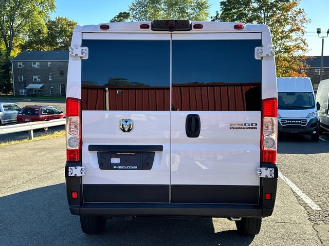 Used 2023 RAM ProMaster 2500 FWD image 3