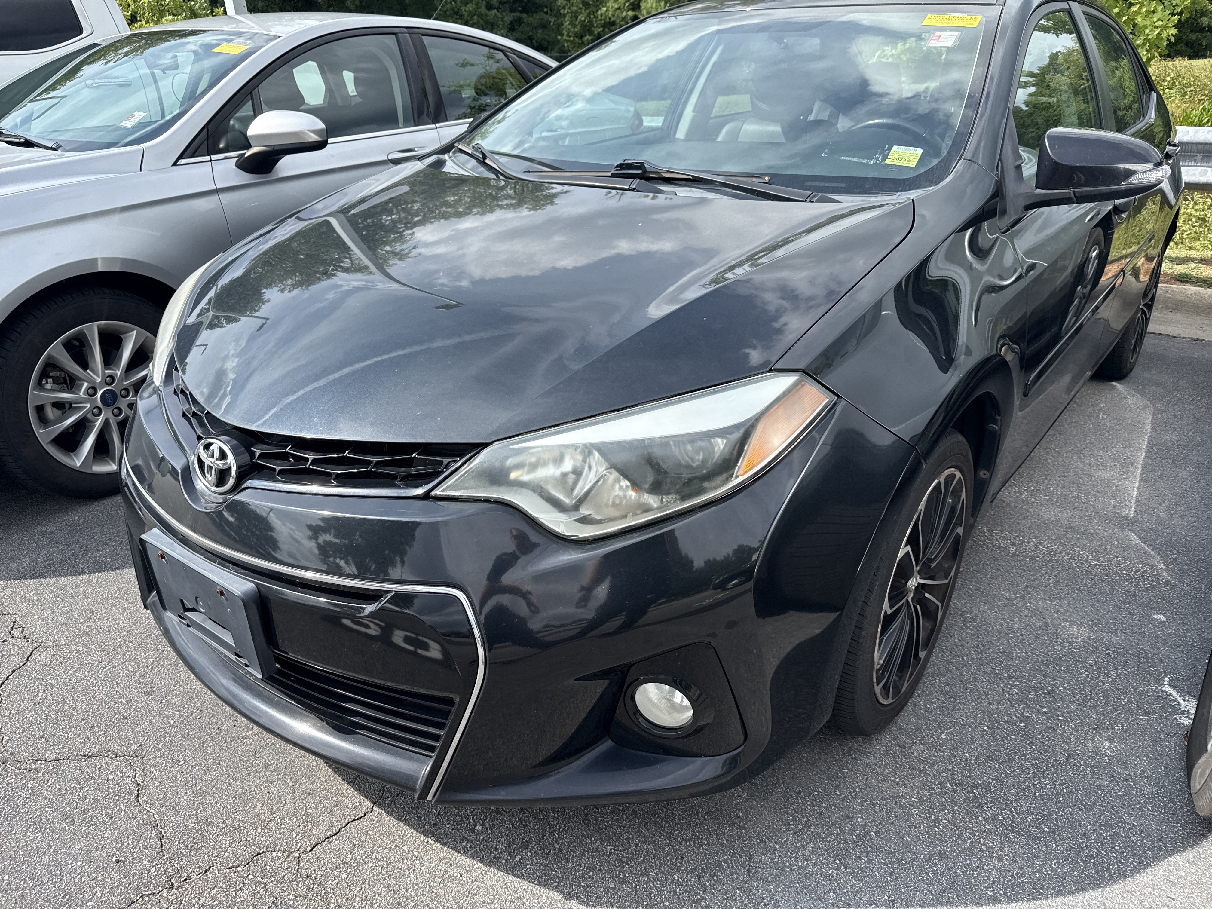 Used 2015 Toyota Corolla S Premium FWD image 6