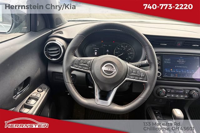 Used 2024 Nissan Kicks SR w/ SR Premium Package FWD image 7