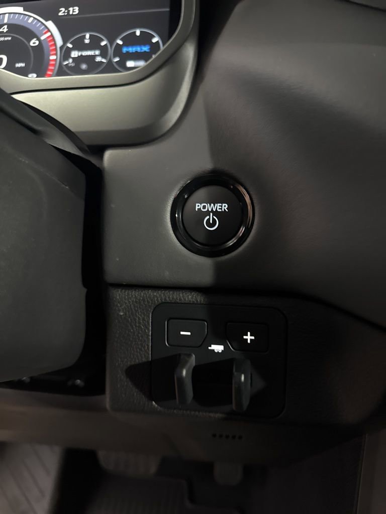 Used 2025 Toyota Sequoia Platinum image 47
