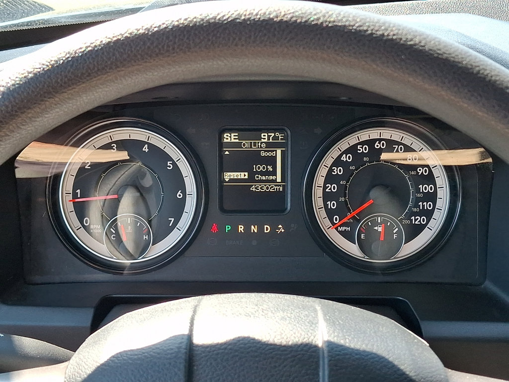 Certified 2024 RAM 1500 Classic SLT AWD/4WD image 22