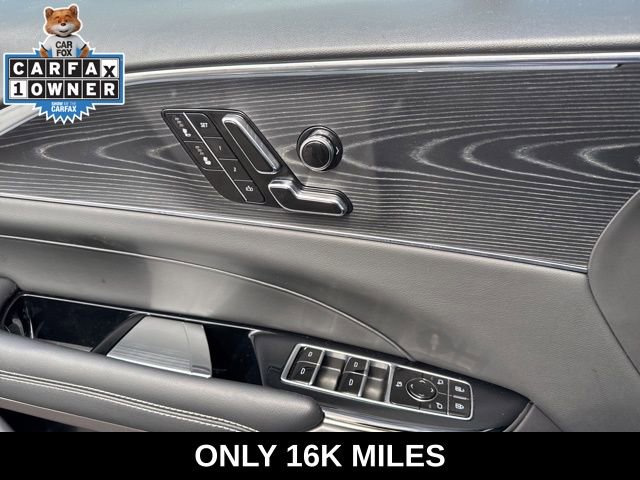 Used 2024 Cadillac Lyriq Sport image 39