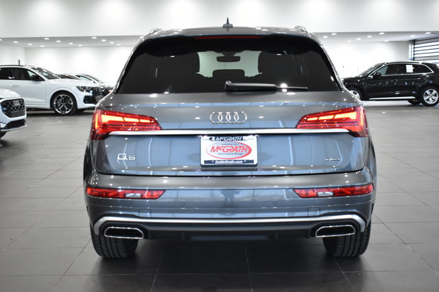 Used 2023 Audi Q5 2.0T Premium w/ Convenience Package image 10