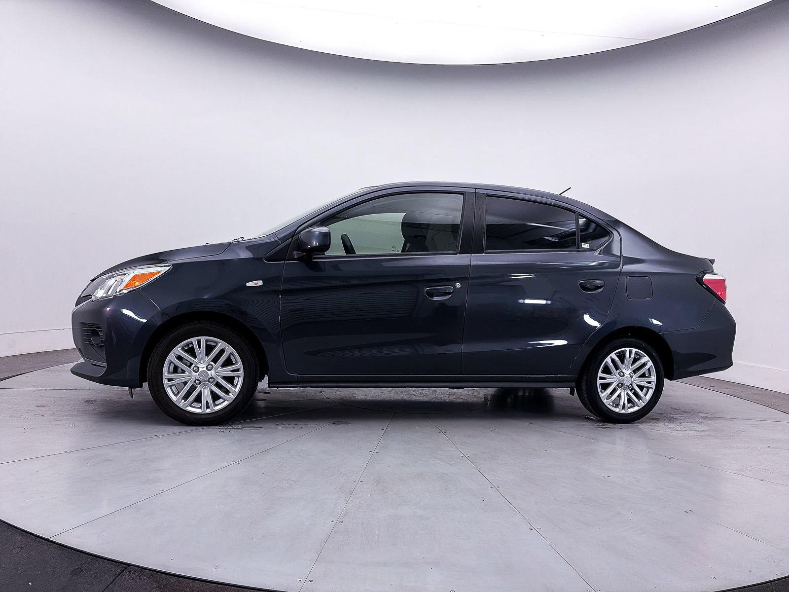 Used 2024 Mitsubishi Mirage G4 LE FWD image 33