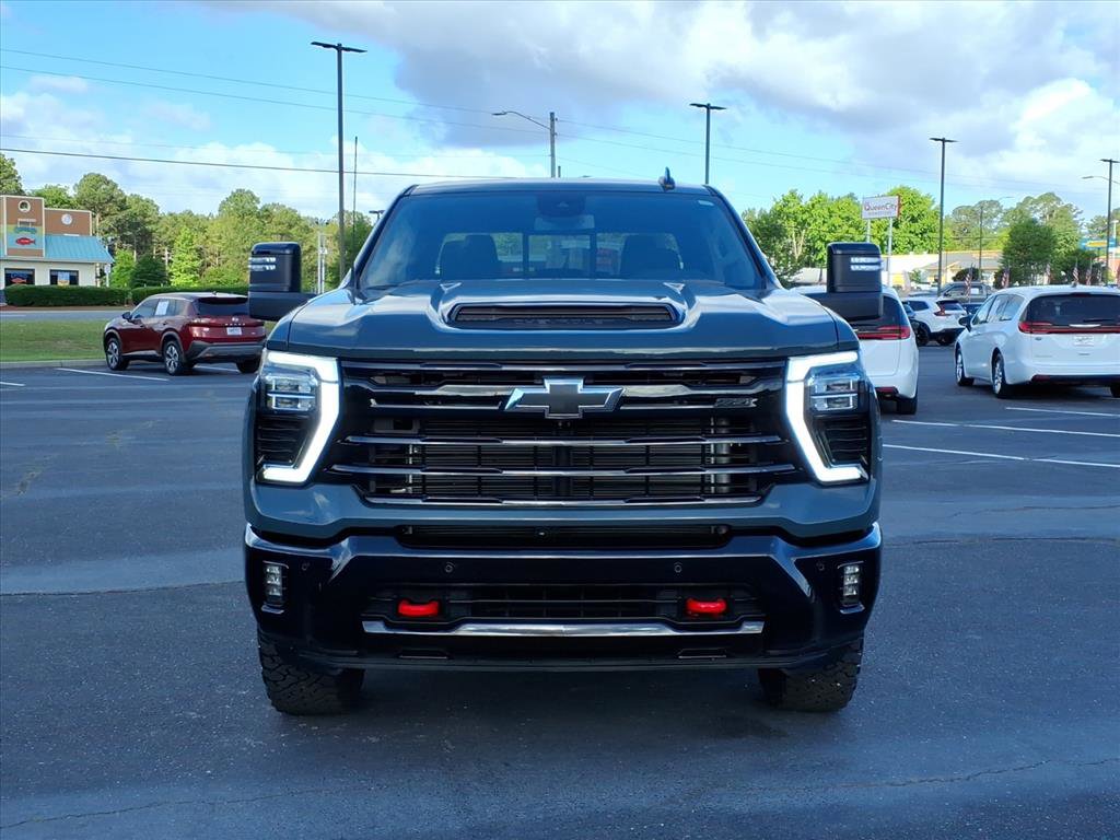 Used 2025 Chevrolet Silverado 2500 LT w/ Trail Boss Package AWD/4WD image 2