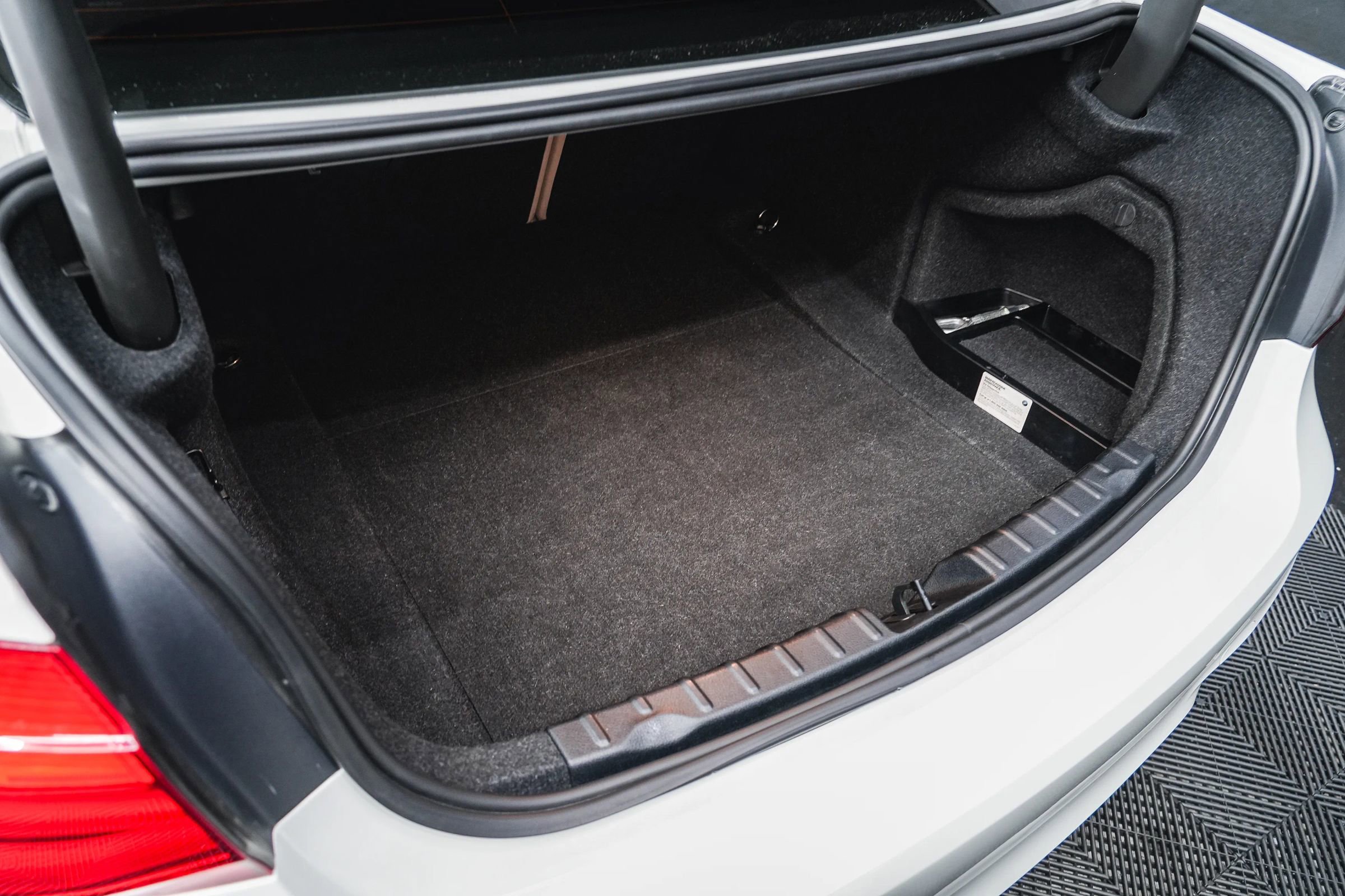 Used 2018 BMW M3 Sedan image 73