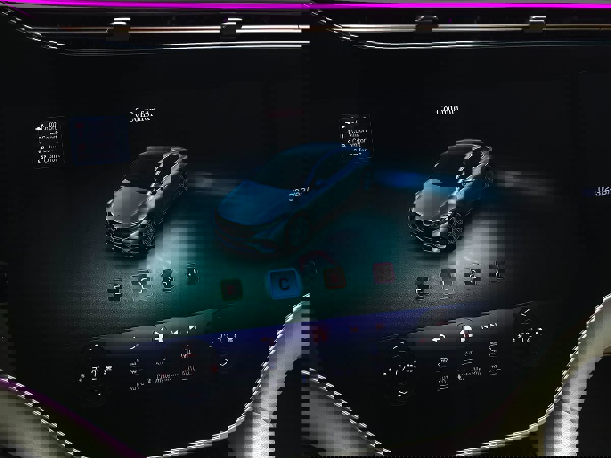 Used 2023 Mercedes-Benz EQS 580 4MATIC Sedan image 59