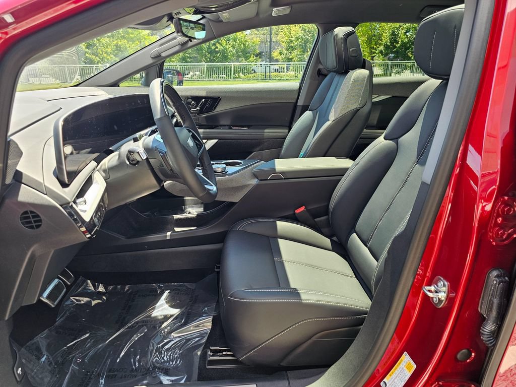 New 2026 Cadillac Optiq Luxury 1 RWD image 20