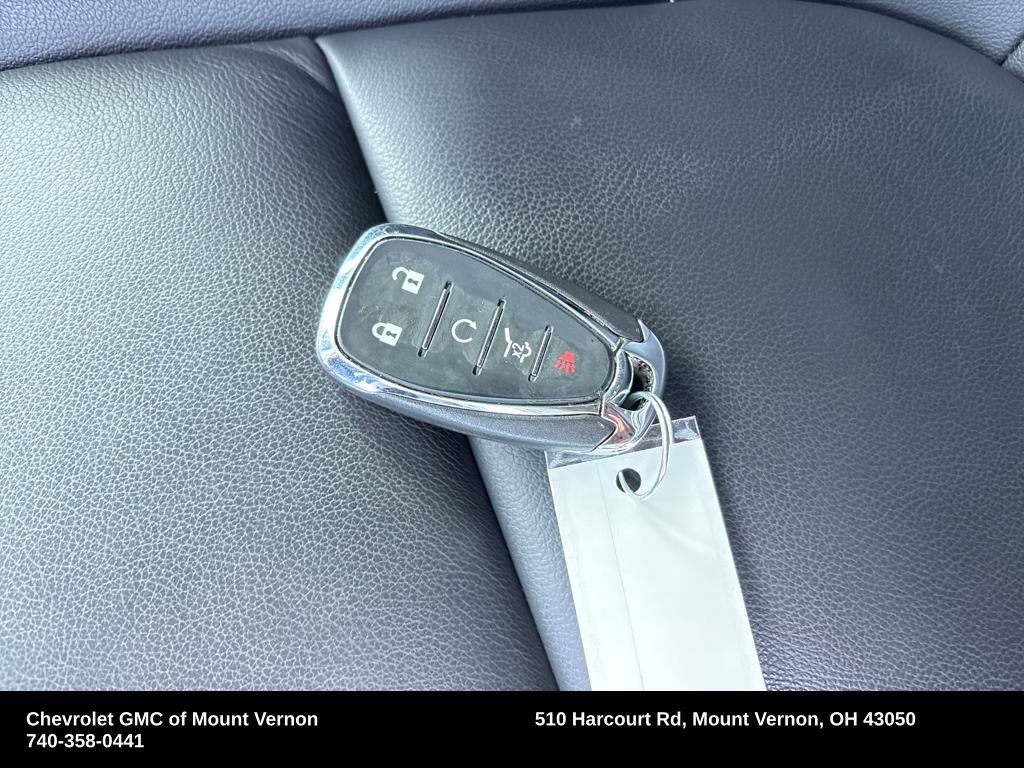 Used 2023 Chevrolet Traverse LT w/ LPO, Floor Liner Package image 29