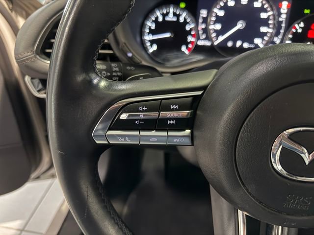 Used 2022 MAZDA MAZDA3 s image 17
