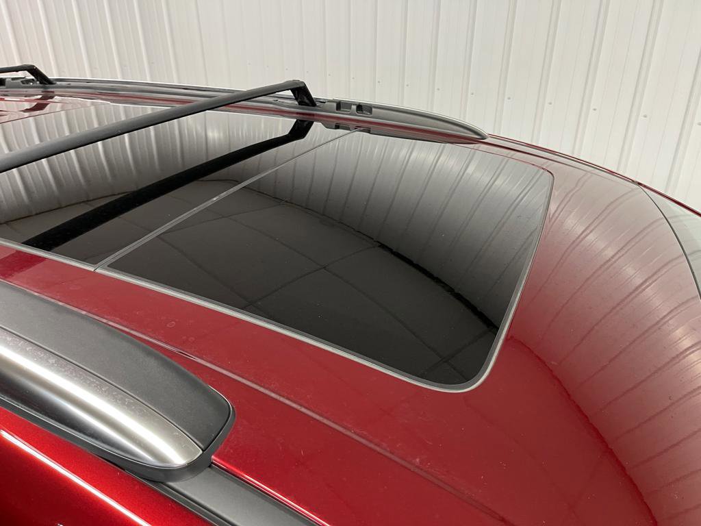 Used 2023 Chrysler Pacifica Pinnacle image 11