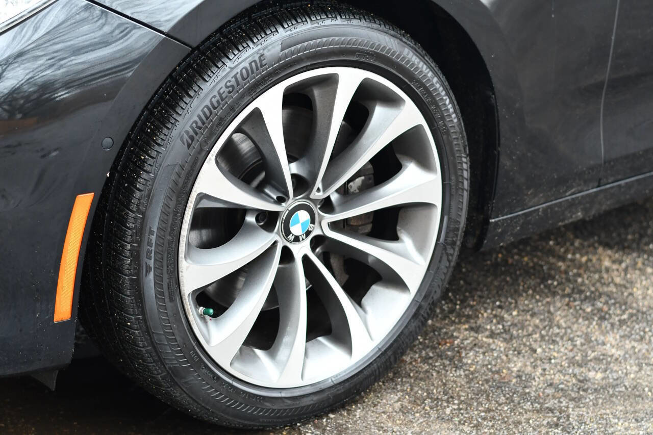 Used 2014 BMW 535i Gran Turismo xDrive image 28