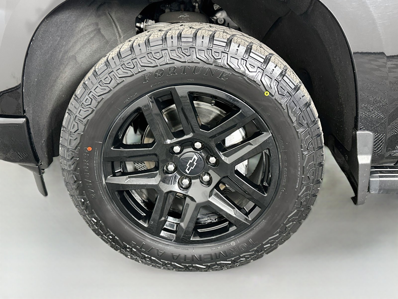 Used 2024 Chevrolet Silverado 1500 High Country w/ Midnight Edition AWD/4WD image 33
