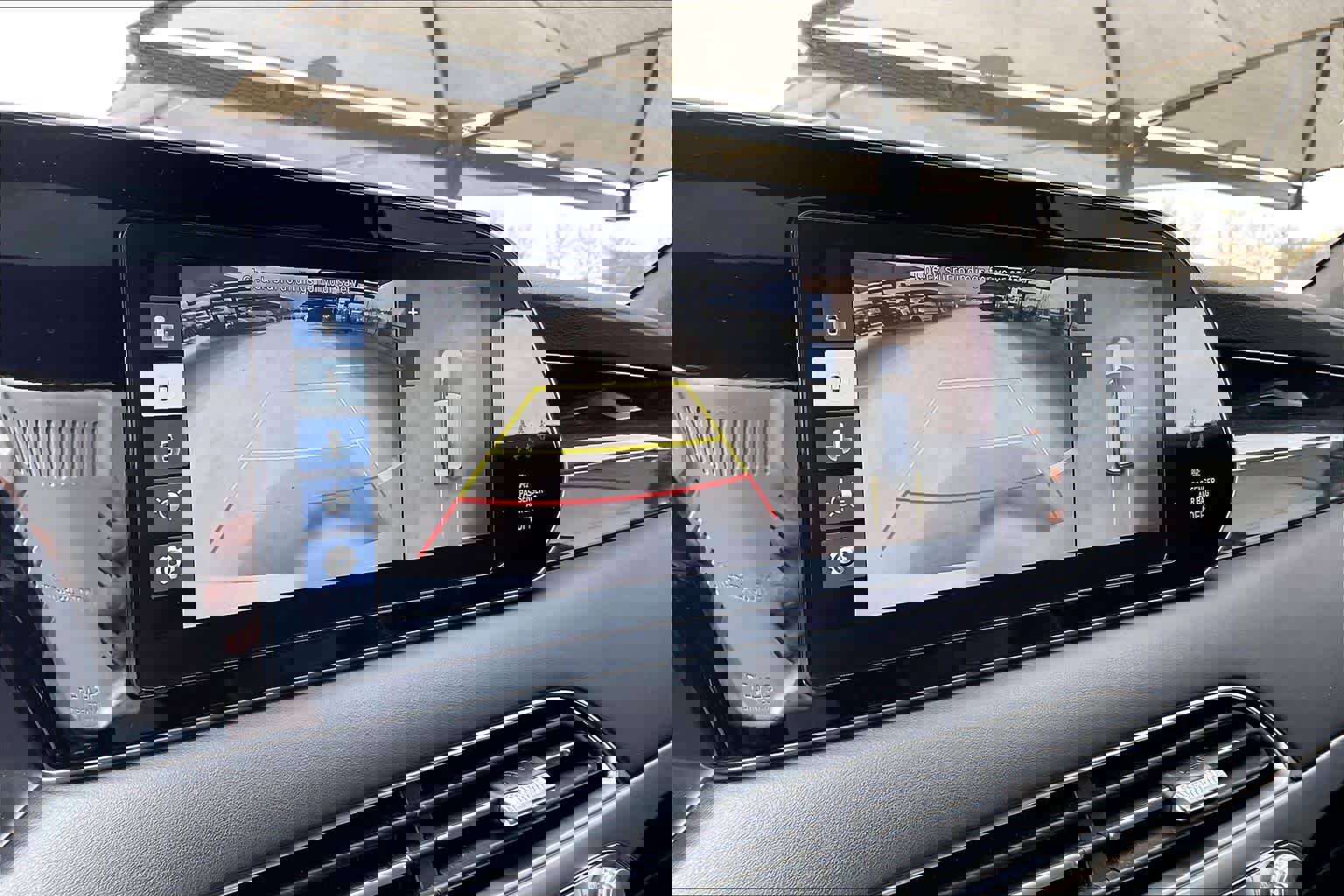 Used 2021 Hyundai Palisade Calligraphy w/ Cargo Package image 25