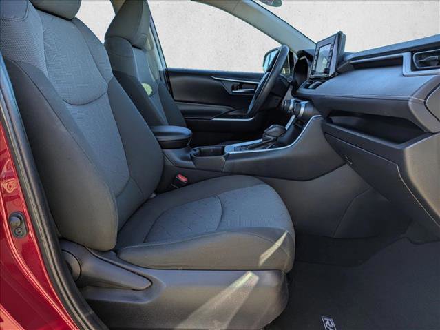 Used 2022 Toyota RAV4 XLE image 21