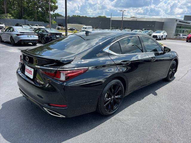 Certified 2023 Lexus ES 350 F Sport w/ Accessory Package (Z2) FWD image 5
