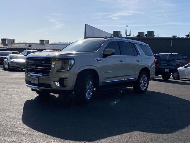 Used 2021 GMC Yukon SLT w/ SLT Luxury Package image 8