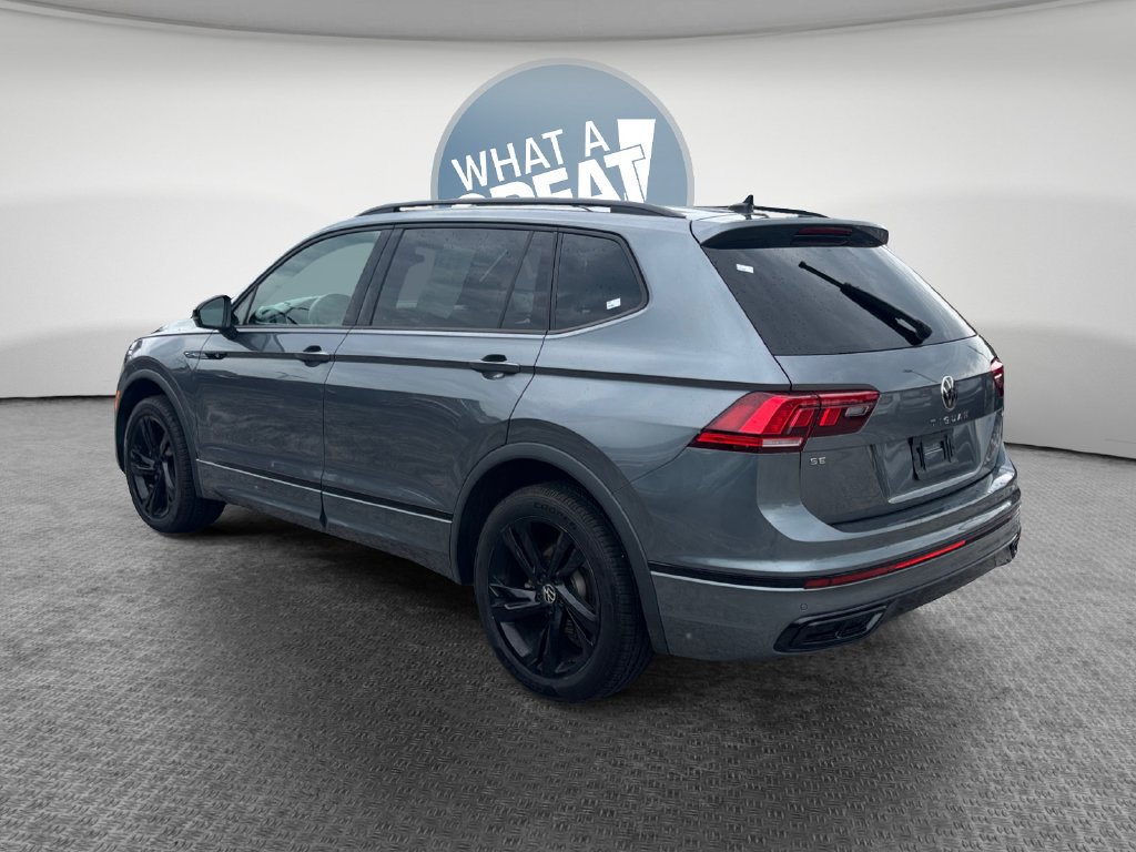 Used 2024 Volkswagen Tiguan SE R-Line AWD/4WD image 5