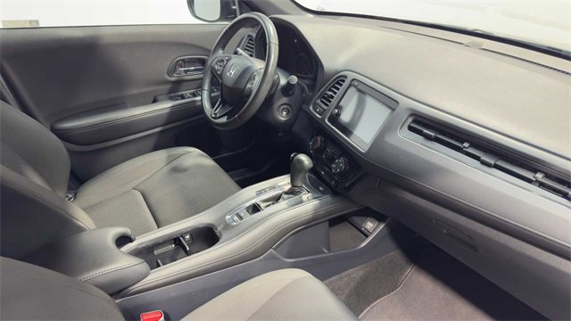Used 2022 Honda HR-V Sport image 11