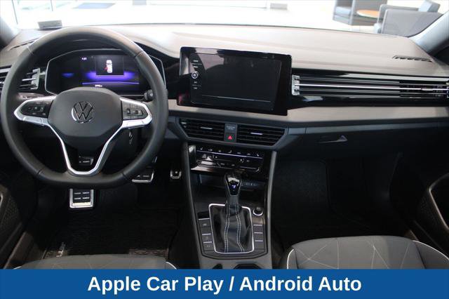 Used 2025 Volkswagen Jetta Sport image 8