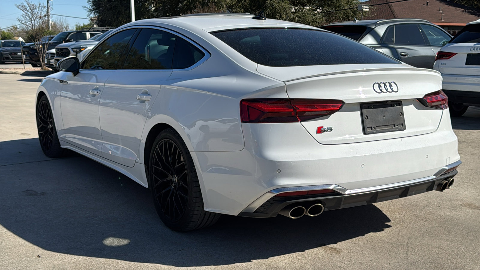 Used 2023 Audi S5 Premium w/ Convenience Package image 5