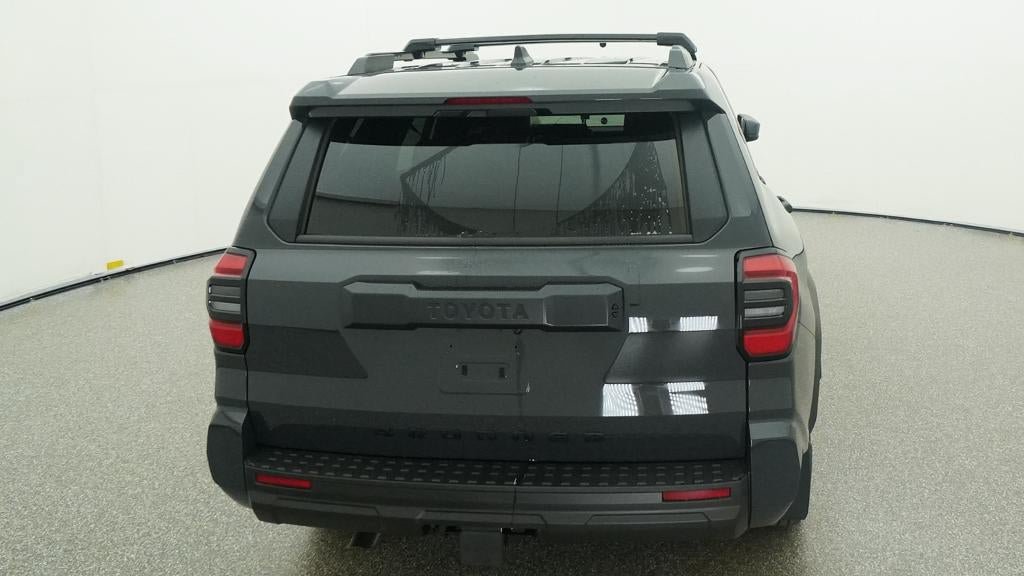 New 2026 Toyota 4Runner SR5 AWD/4WD image 7