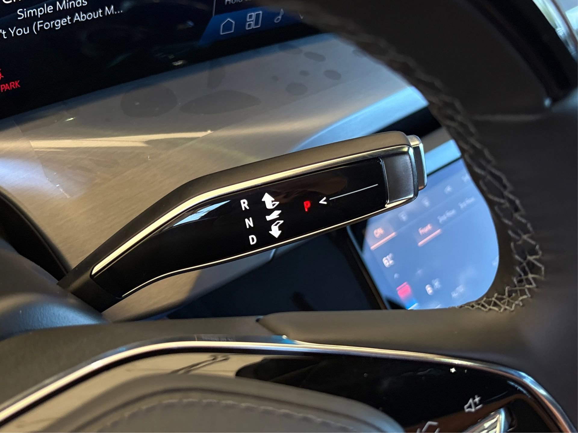 New 2026 Cadillac Vistiq Premium Luxury image 23