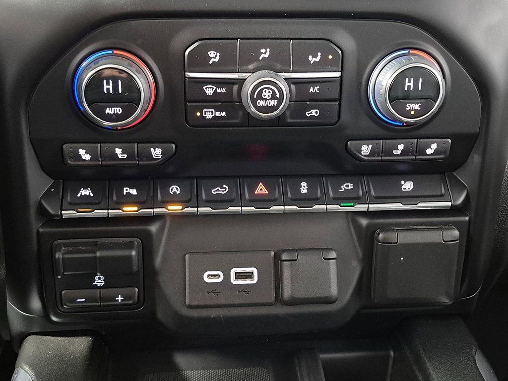 Certified 2022 Chevrolet Silverado 1500 LTZ w/ LTZ Premium Package image 17