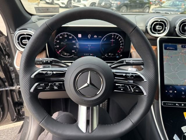 New 2025 Mercedes-Benz GLC 350e 4MATIC image 14