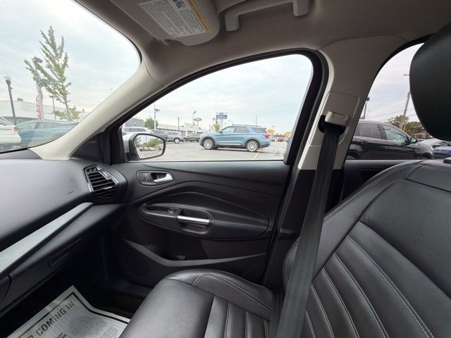 Used 2018 Ford Escape SEL w/ Ford Safe & Smart Package AWD/4WD image 46