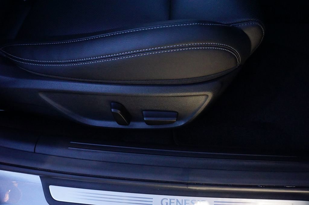 New 2026 Genesis G70 2.5T image 23